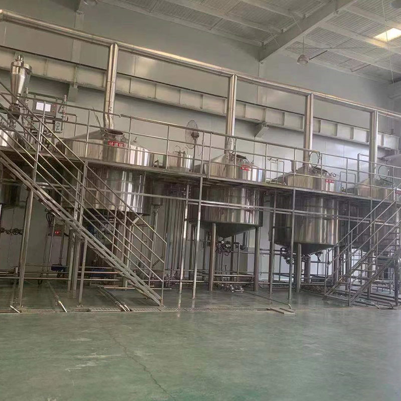 铁锋精酿啤酒设备厂—平面布置、设备设计、制造、调试、培训等一条龙服务_COPY
