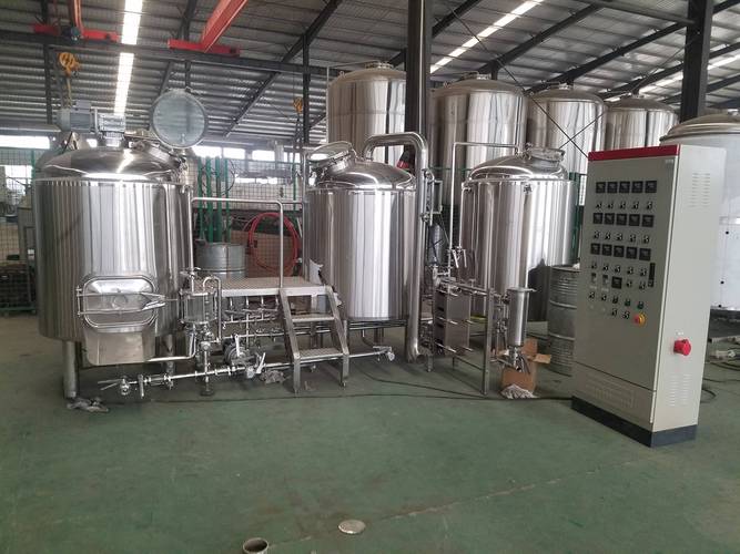 铁锋全套啤酒设备一套多少钱？开精酿厂到底得配齐哪些？